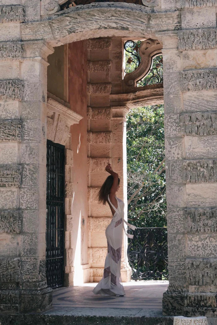 Mira - Lace Maxi Dress Olivia The Label