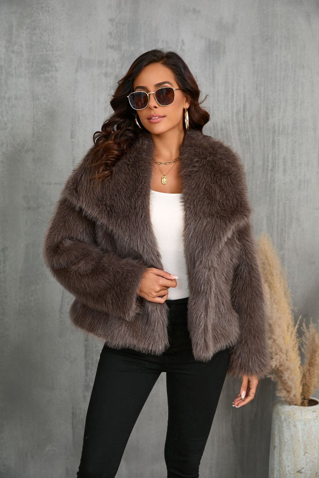 Lowanna - Faux Fur Coat Olivia The Label