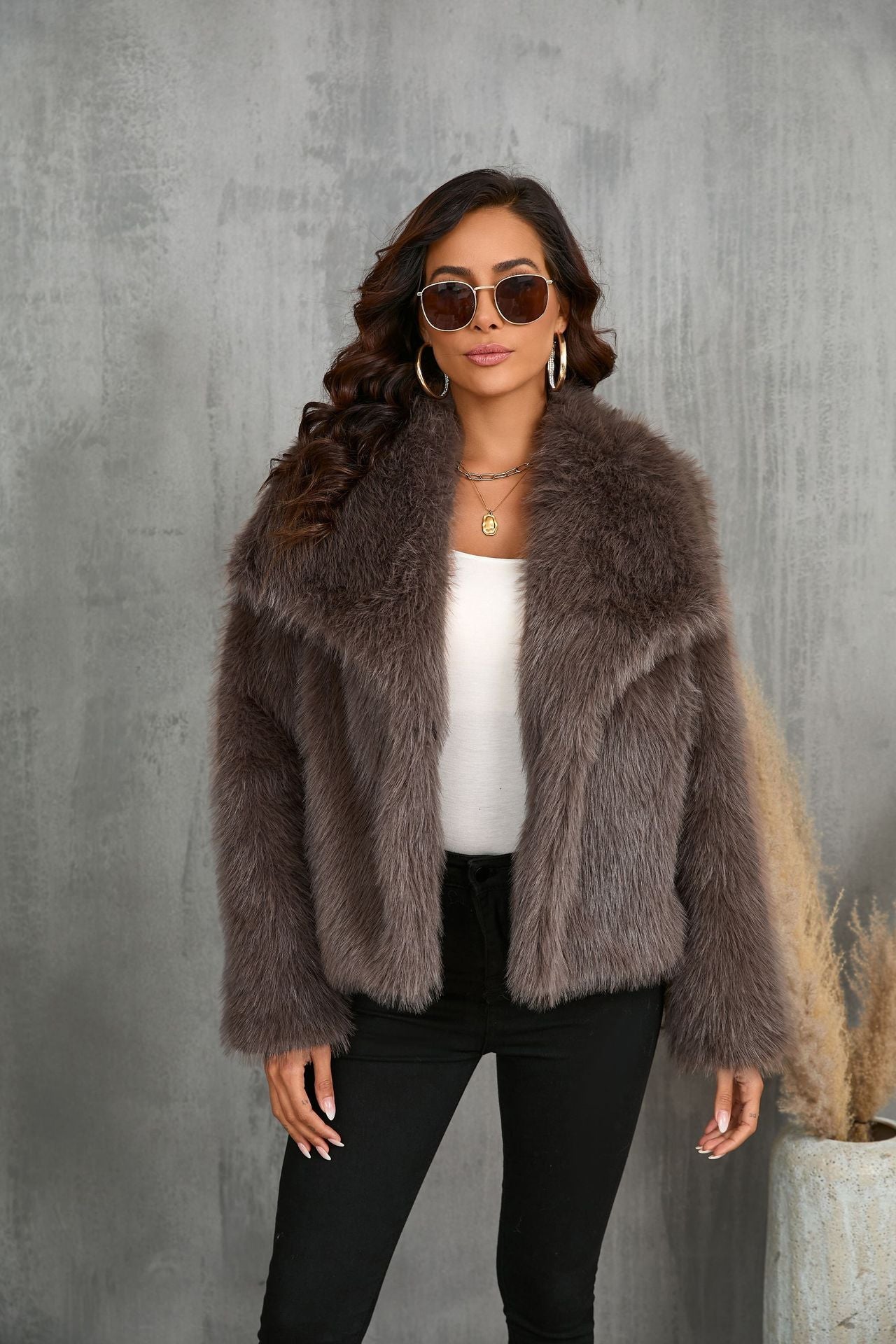 Lowanna - Faux Fur Coat Olivia The Label