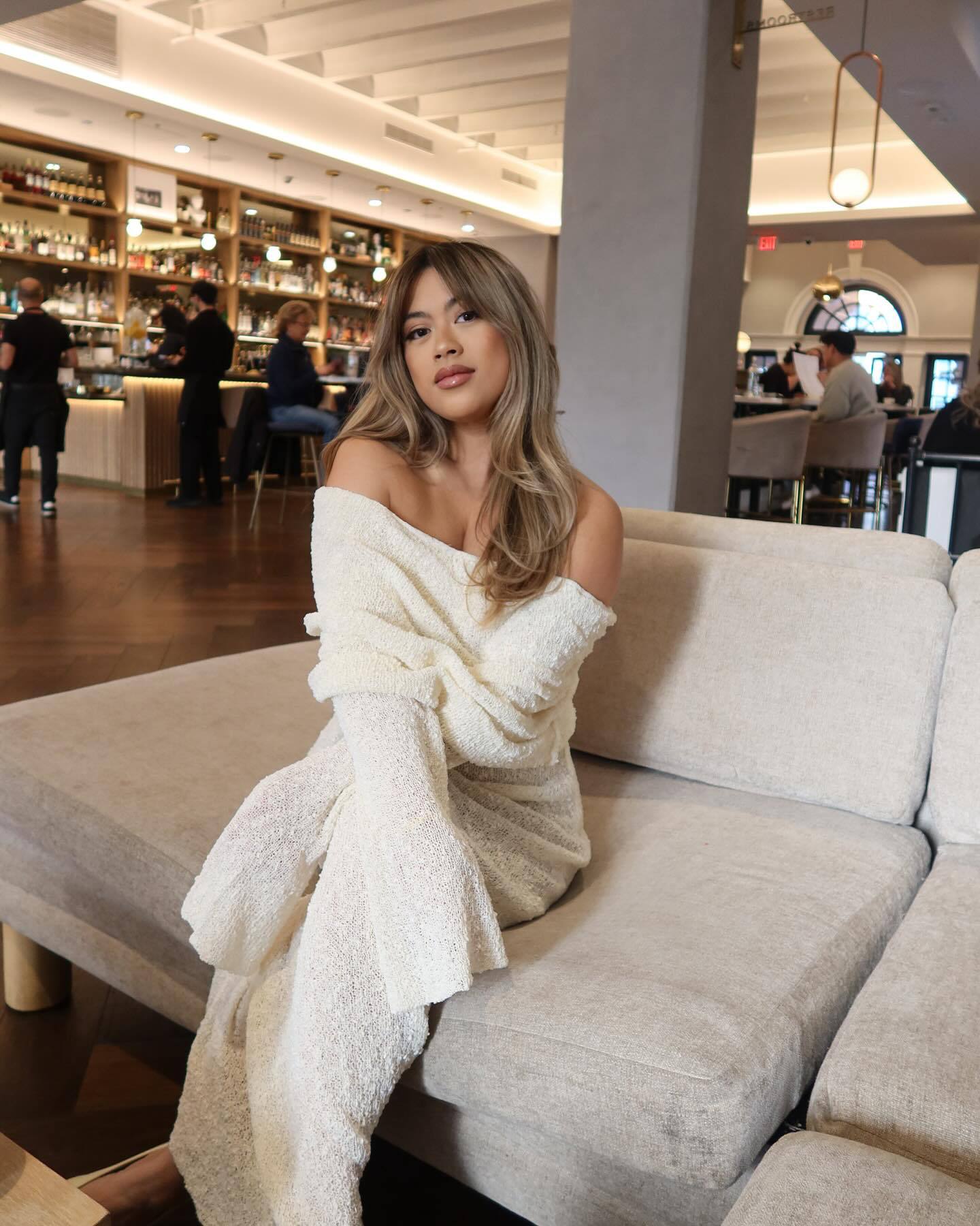 Nayara - Elegant Off Shoulder Maxi Dress Olivia The Label