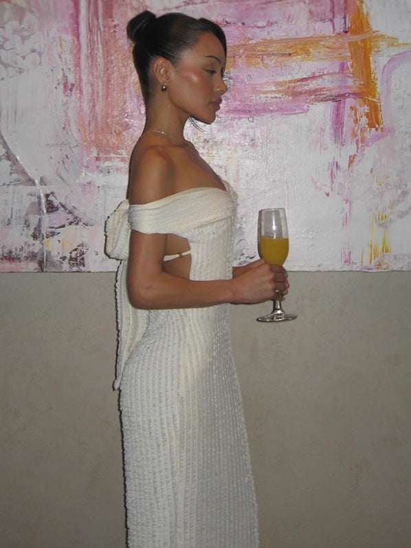 Althea - Elegant Backless Maxi Dress Olivia The Label