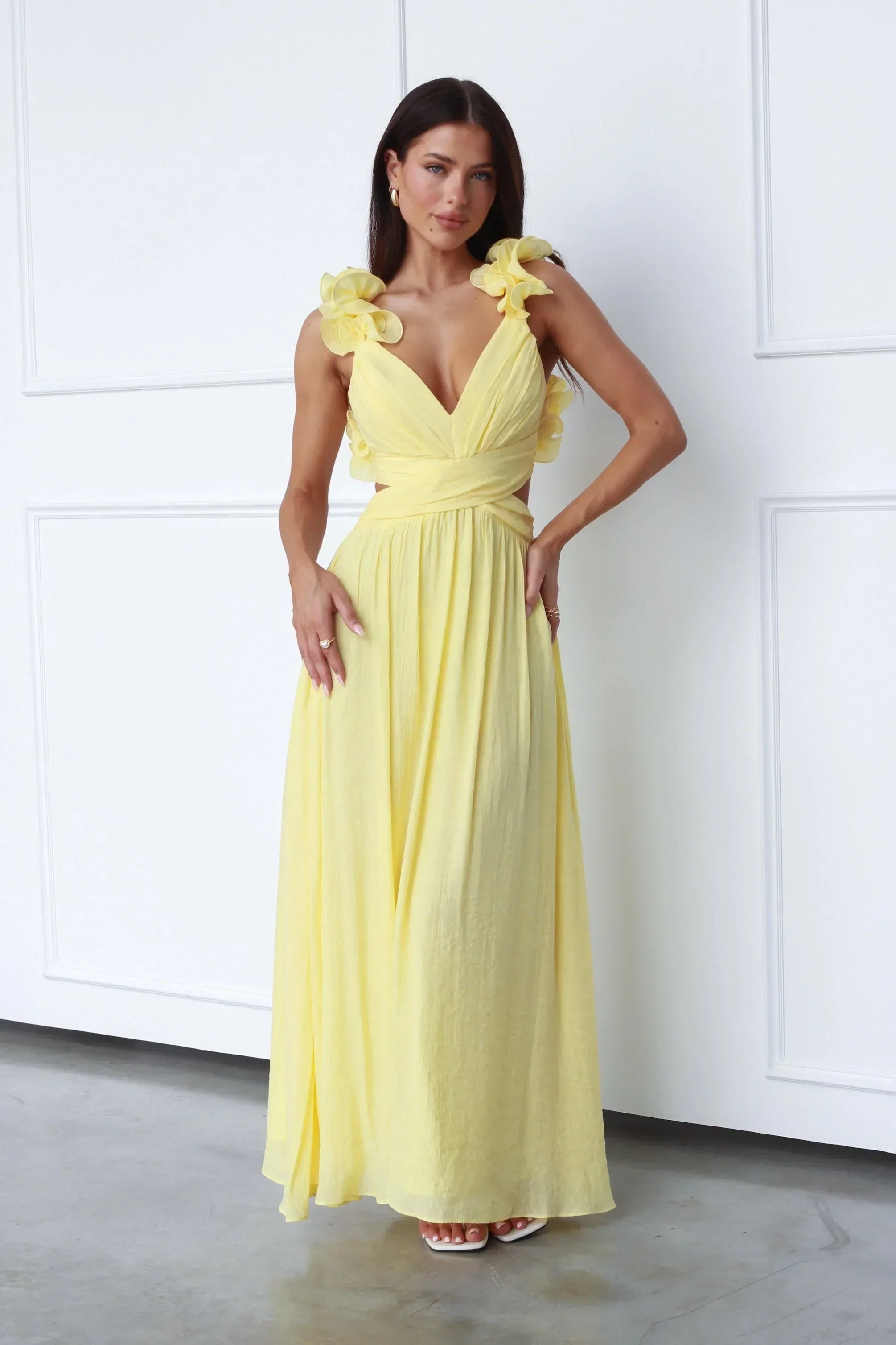 Brielle - Elegant Backless Maxi Dress Olivia The Label Yellow XS
