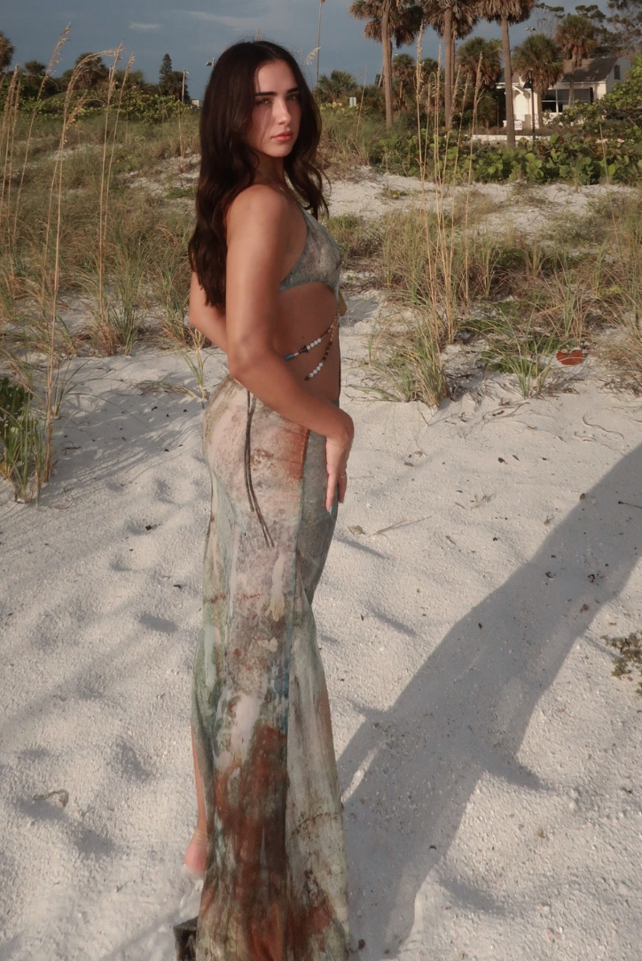 Ruelle - Elegant Shell Waist Cut-Outs Maxi Dress Olivia The Label