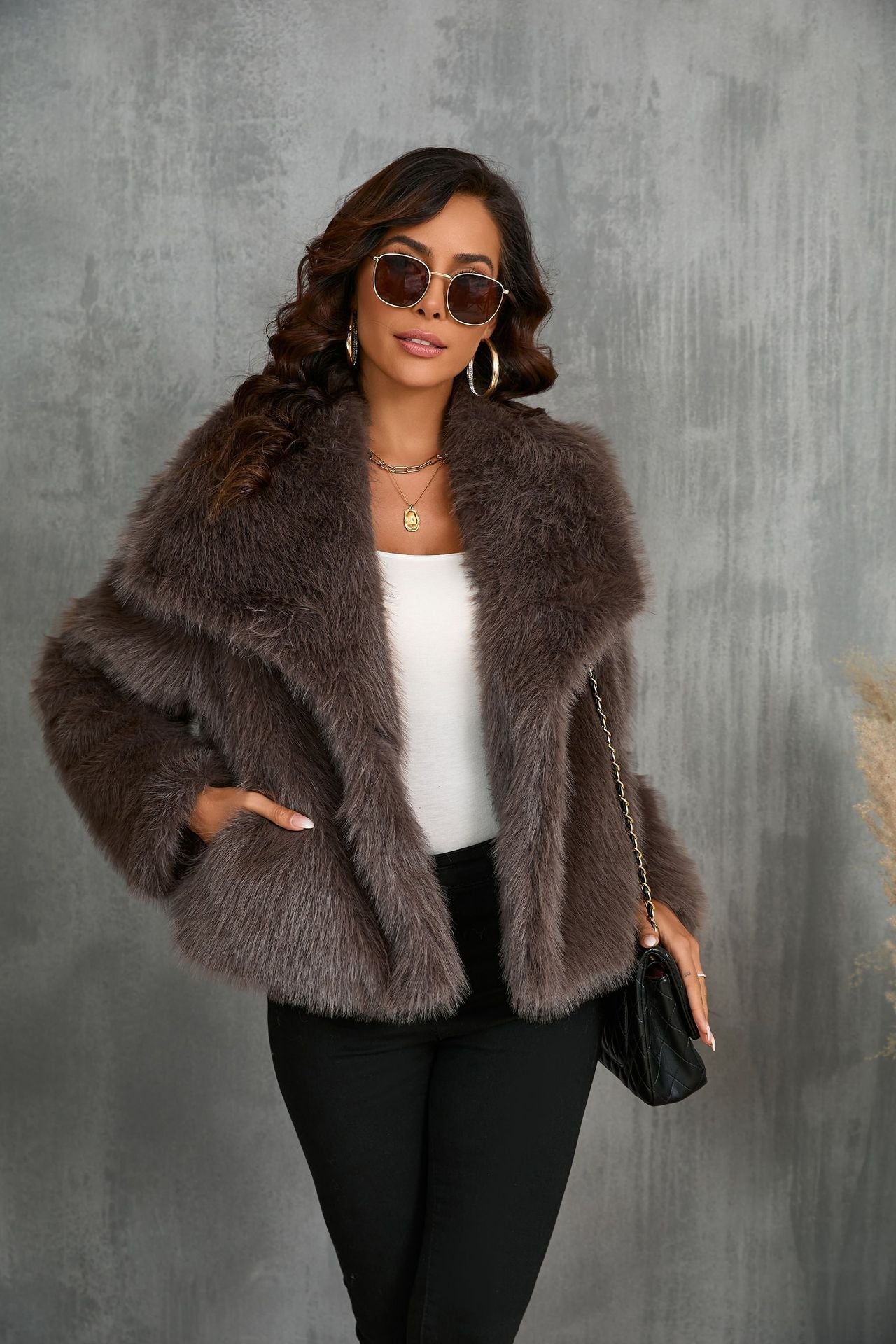Lowanna - Faux Fur Coat Olivia The Label