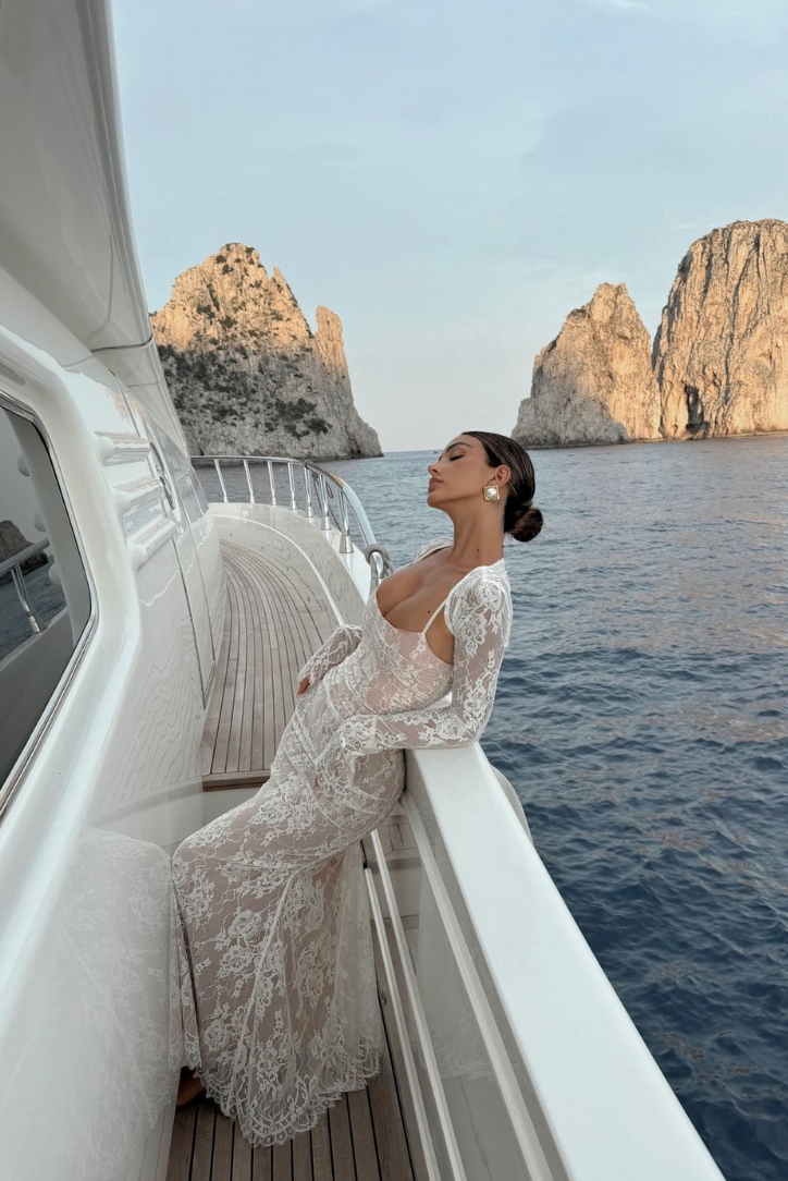 Alice - Lace Maxi Dress Olivia The Label