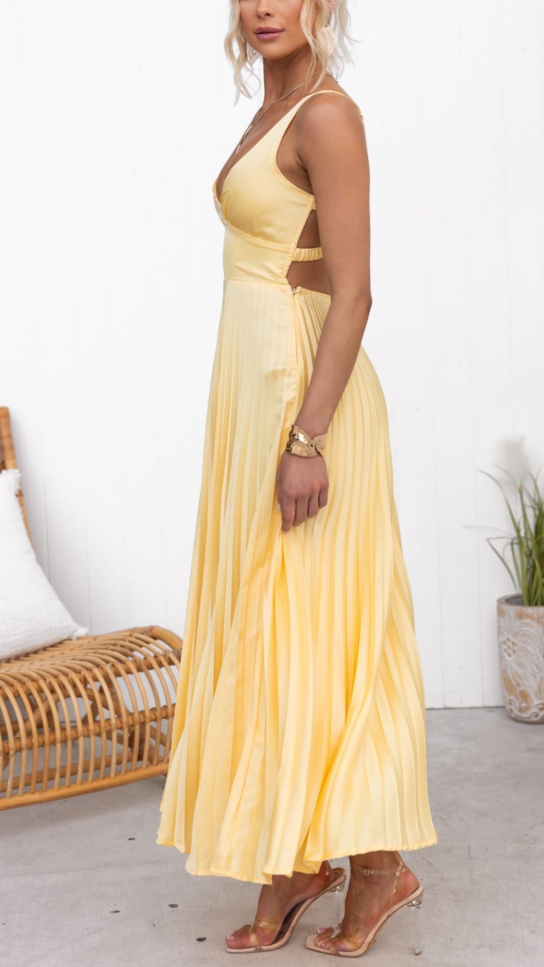 Emily - Pleated V-Neck Maxi Dress Olivia The Label